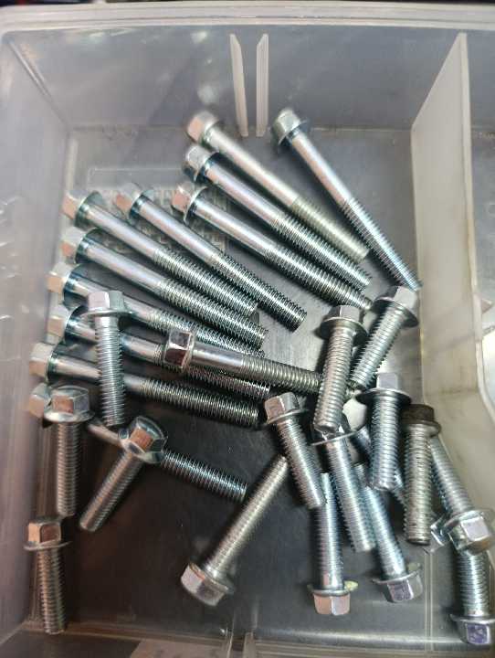 Perno motor grande chino