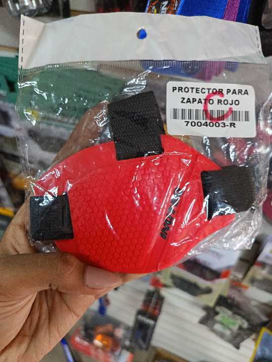Protector para zapato rojo negro xuri
